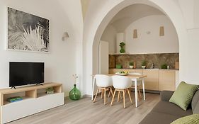 Leuca House